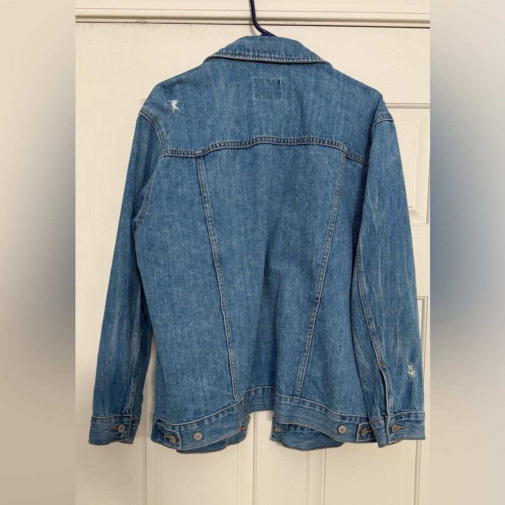 Distressed Jean jacket - Picture 4 of 5